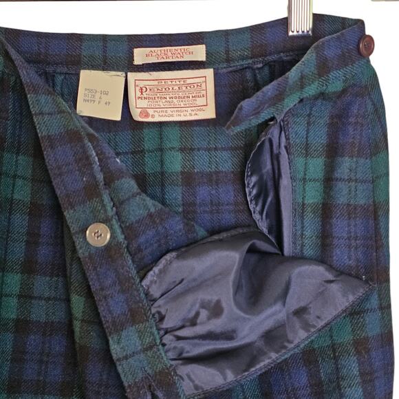 Vintage Petite Pendleton Authentic Black Watch Tartan Green Wool Plaid Skirt - Picture 4 of 4